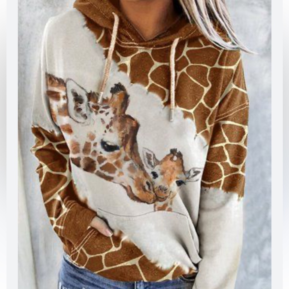 Giraffe Mommy And Baby Design Pullover